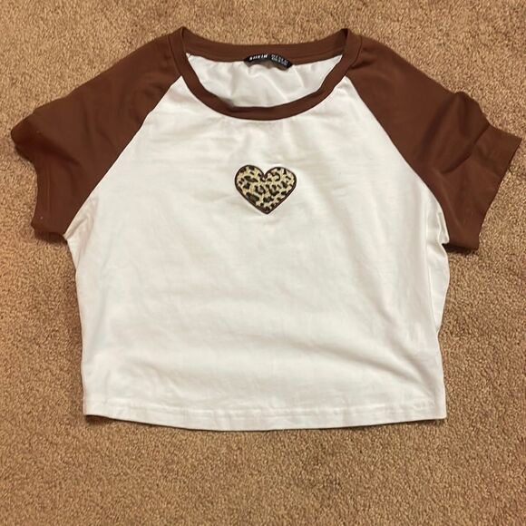 Crop tee  - Picture 1 of 2